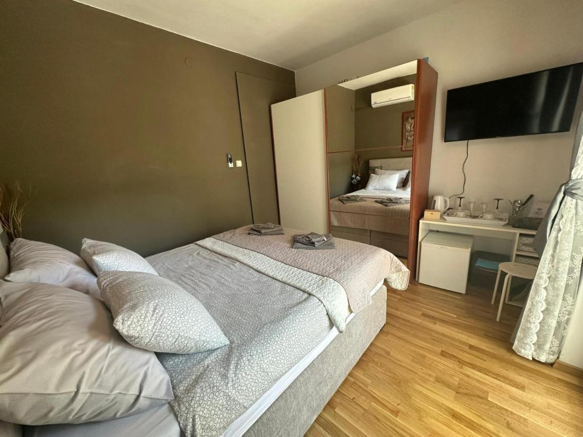 Bonbon Room And Apartment 扎达尔 外观 照片